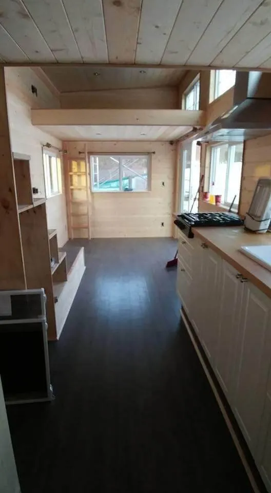 Cleanlifebc - Images of tiny house cleaning