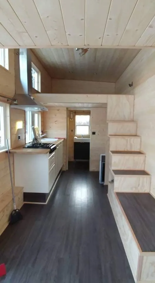 Cleanlifebc - Images of tiny house cleaning